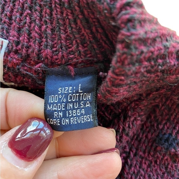 Vintage IZOD 3D Knit Sweater Men's Size Large Crew Neck Pullover Casual Burgundy - Picture 6 of 10